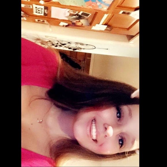 👑I’m Lexi👑 - Picture 3 of 5